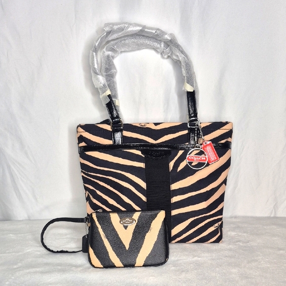 Coach Black and Tan Zebra Print Shoulder Bag And Wristlet - Picture 4 of 17